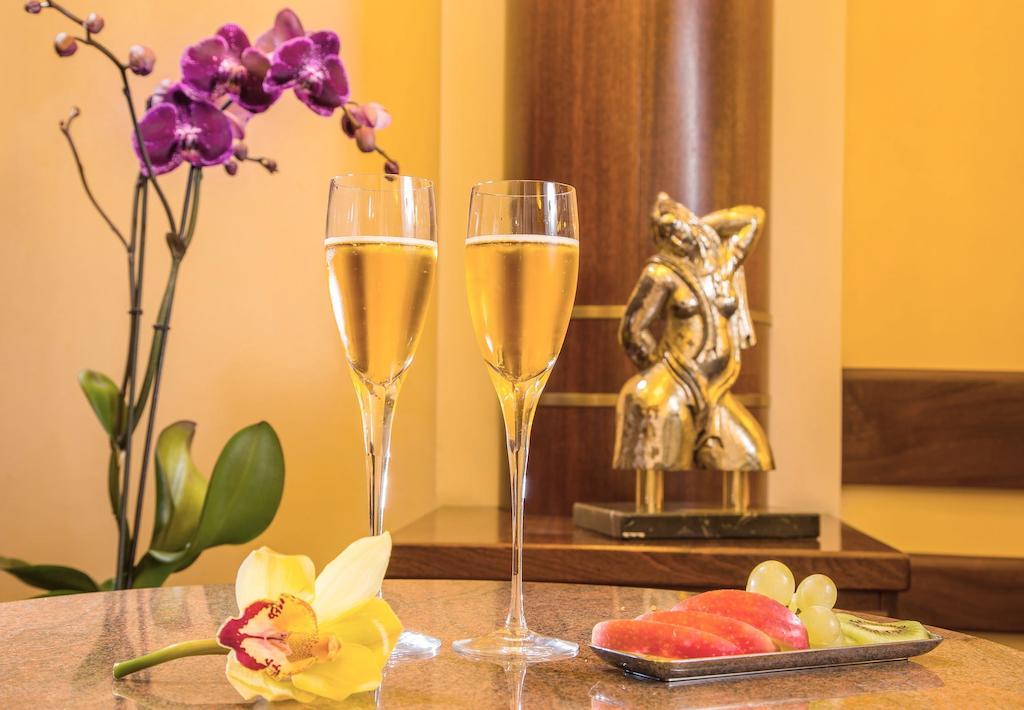 Hotel Ranieri ローマ エクステリア 写真