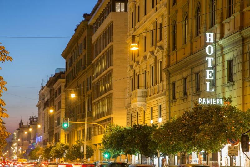 Hotel Ranieri ローマ エクステリア 写真
